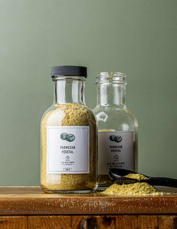 Parmesan végétal